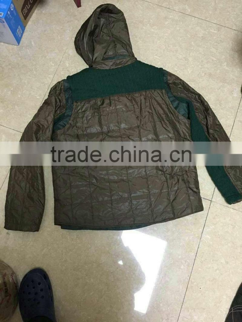 mens down jacket high quality Export Middle east warm and wearbale anti-eletricity comfortable guanghzou warehouse stock 2017