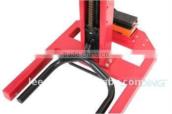 Air/Hydraulic Car Lift