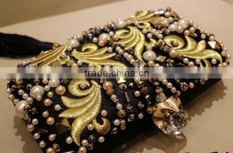 Fashion beautiful embroidered hand bag