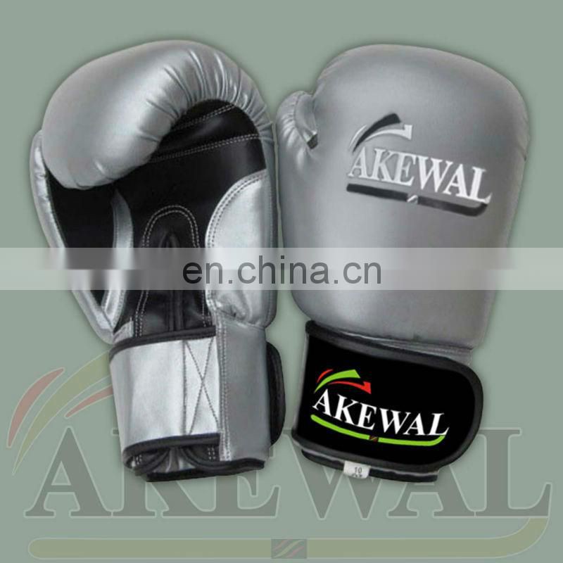 Boxing Gloves White/Black