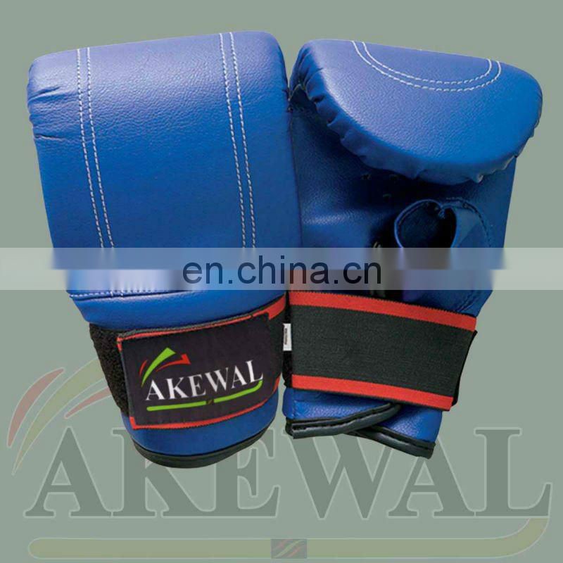 Boxing Gloves White/Black