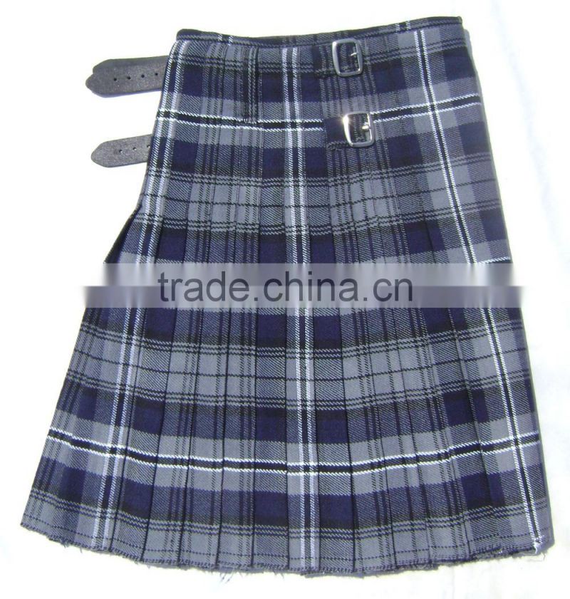 Men Black Watch Scottish Highland Traditional Tartan Kilt 5 and 8 Yards