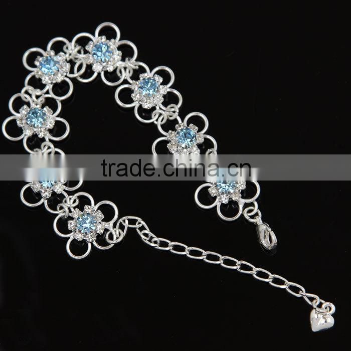 Cheap Sale Decorative Rhinestone Trendy Bracelet 2016 J06861F01