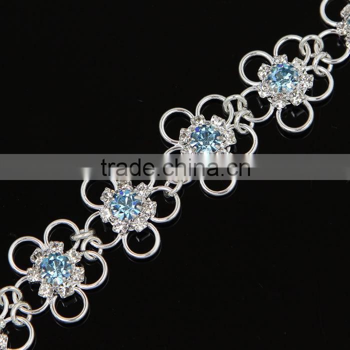 Cheap Sale Decorative Rhinestone Trendy Bracelet 2016 J06861F01