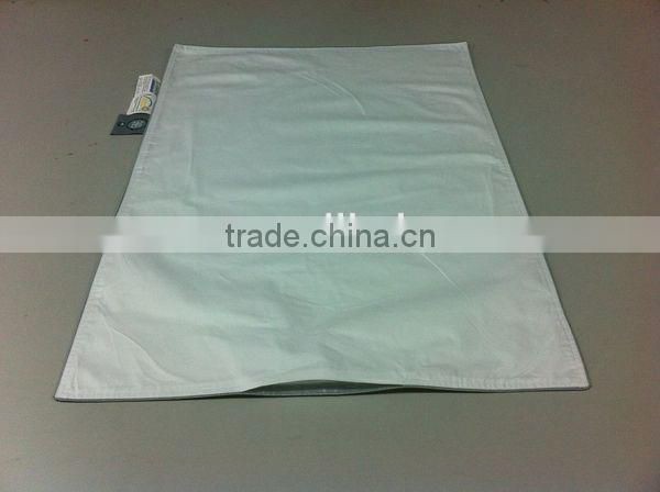 Windowpane Jacquard Logo Embroidery Cotton Pillow Shell