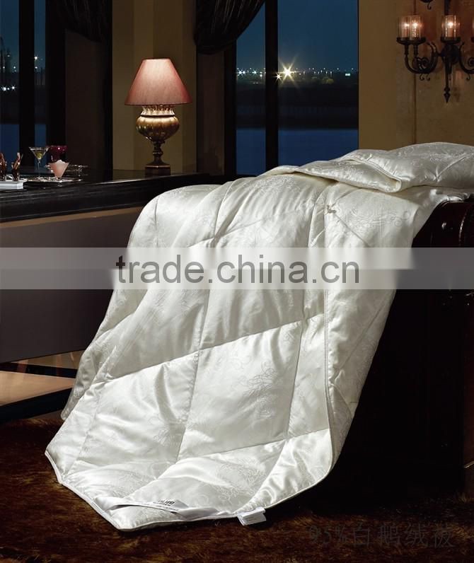 Luxury Paris Fashion High Lofty Jacquard Goose Down Duvet
