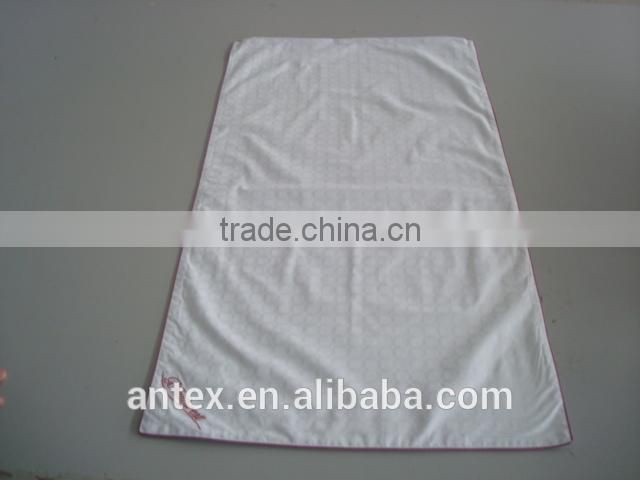 Windowpane Jacquard Logo Embroidery Cotton Pillow Shell