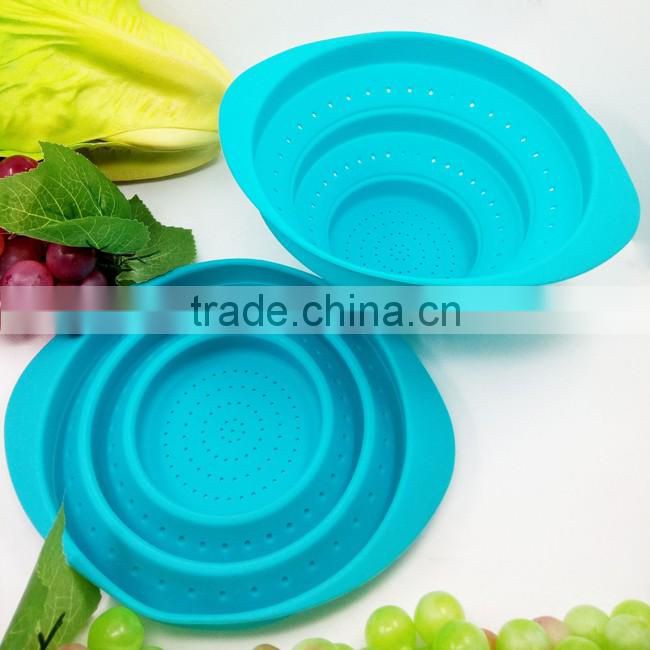 Silicone Mini Collapsible Fruit & Vegetable Strainer