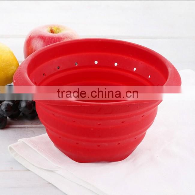 Silicone Mini Collapsible Fruit & Vegetable Strainer