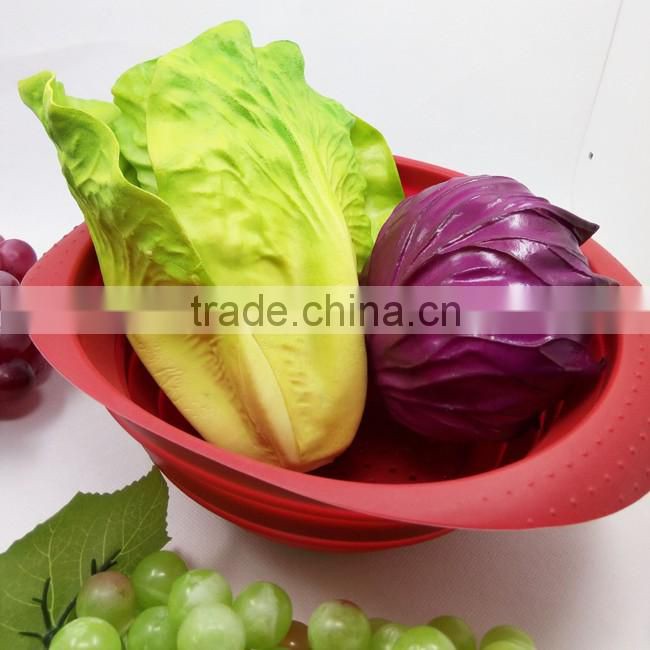 Silicone Mini Collapsible Fruit & Vegetable Strainer