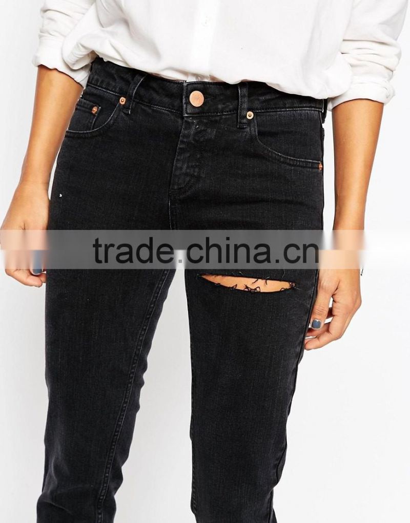 Wholesale Womens Shrunken Boyfriend Jeans in Washed Black with Thigh Rip
