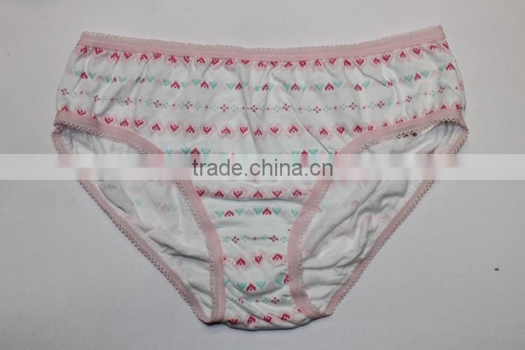 Factory Design Available 0-3 Year-old Cute OEM Knitted Child Model In Underwear