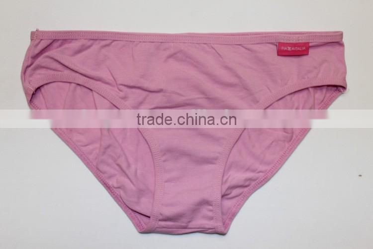 Factory Design Available 0-3 Year-old Cute OEM Knitted Child Underwear Model Pictures