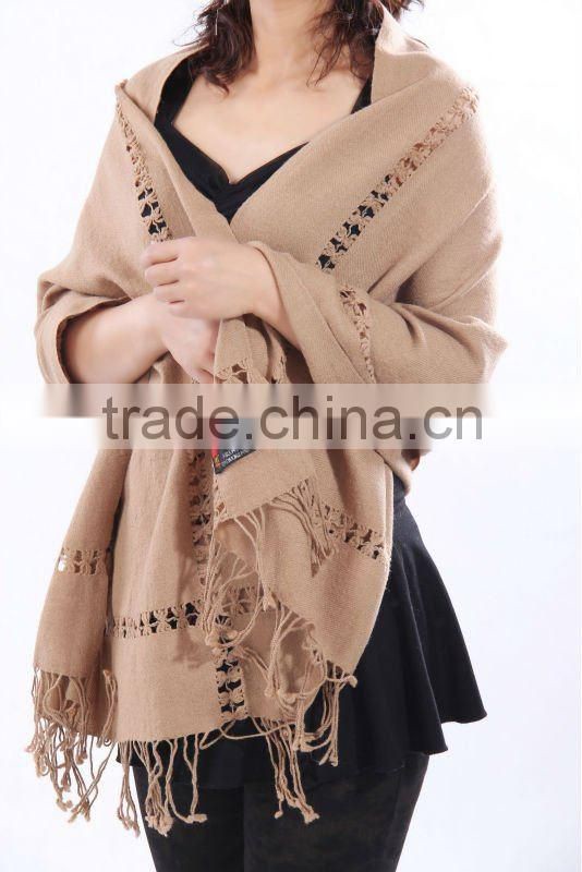 Elegant fine camel wool shawl with lace