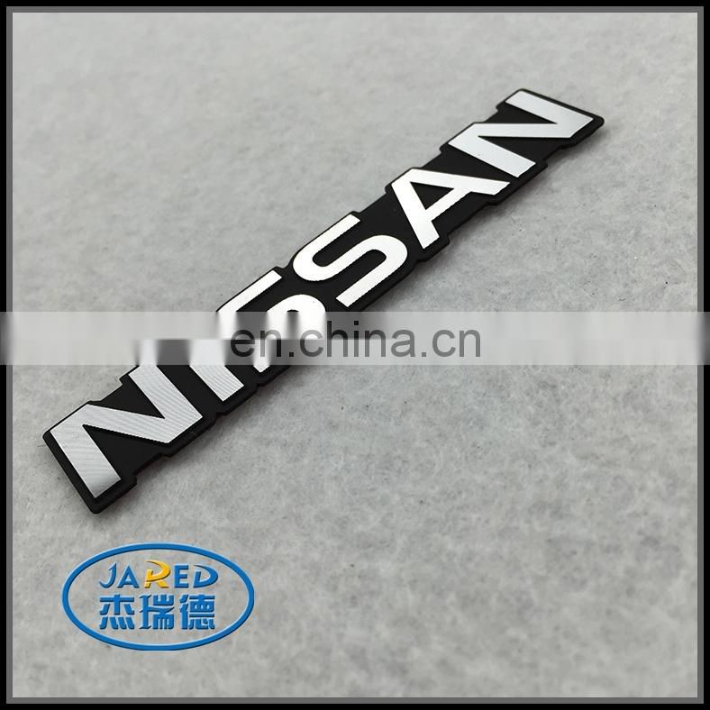 25 years experience custom badge manufacturer