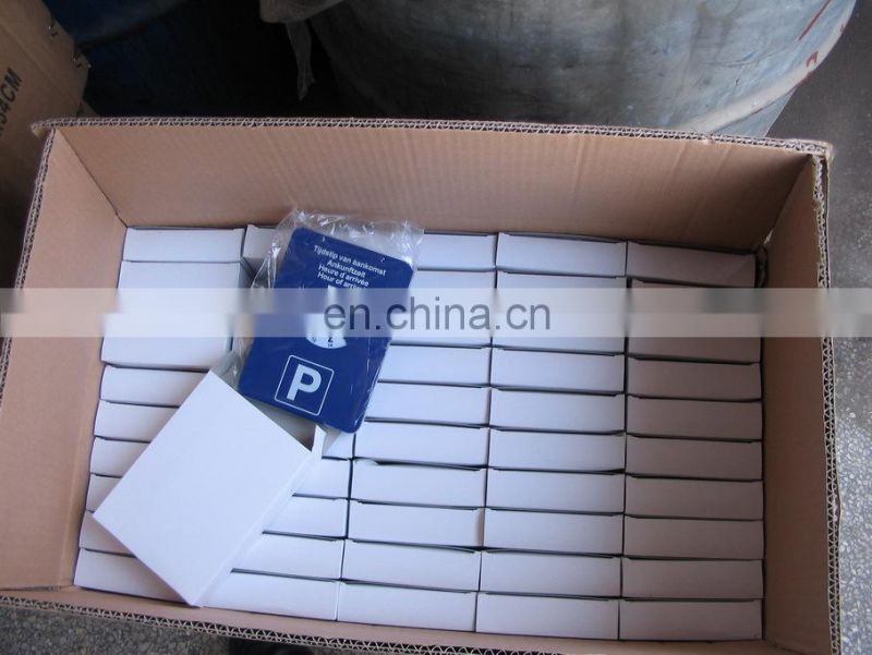 Automatic plastic parking disc clock