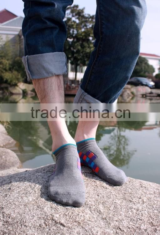 2016 Wholesale Boy Cotton Tube Socks