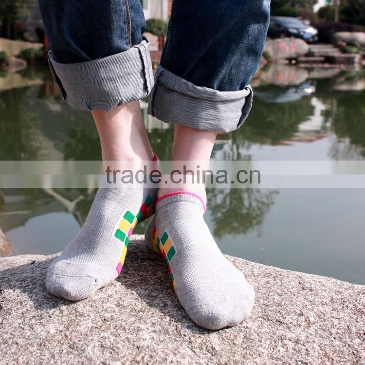 2016 Wholesale Boy Cotton Tube Socks