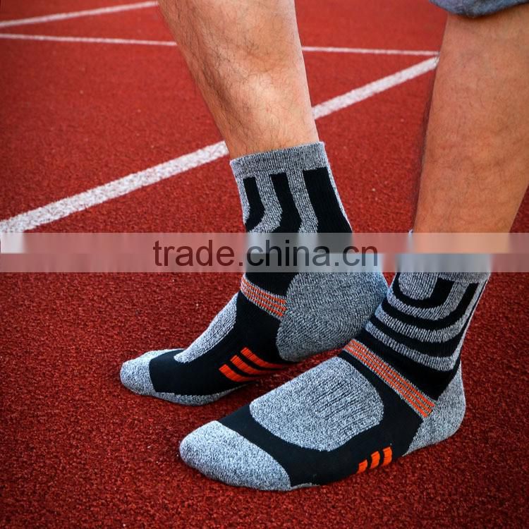 2016 Wholesale Men Sport Socks