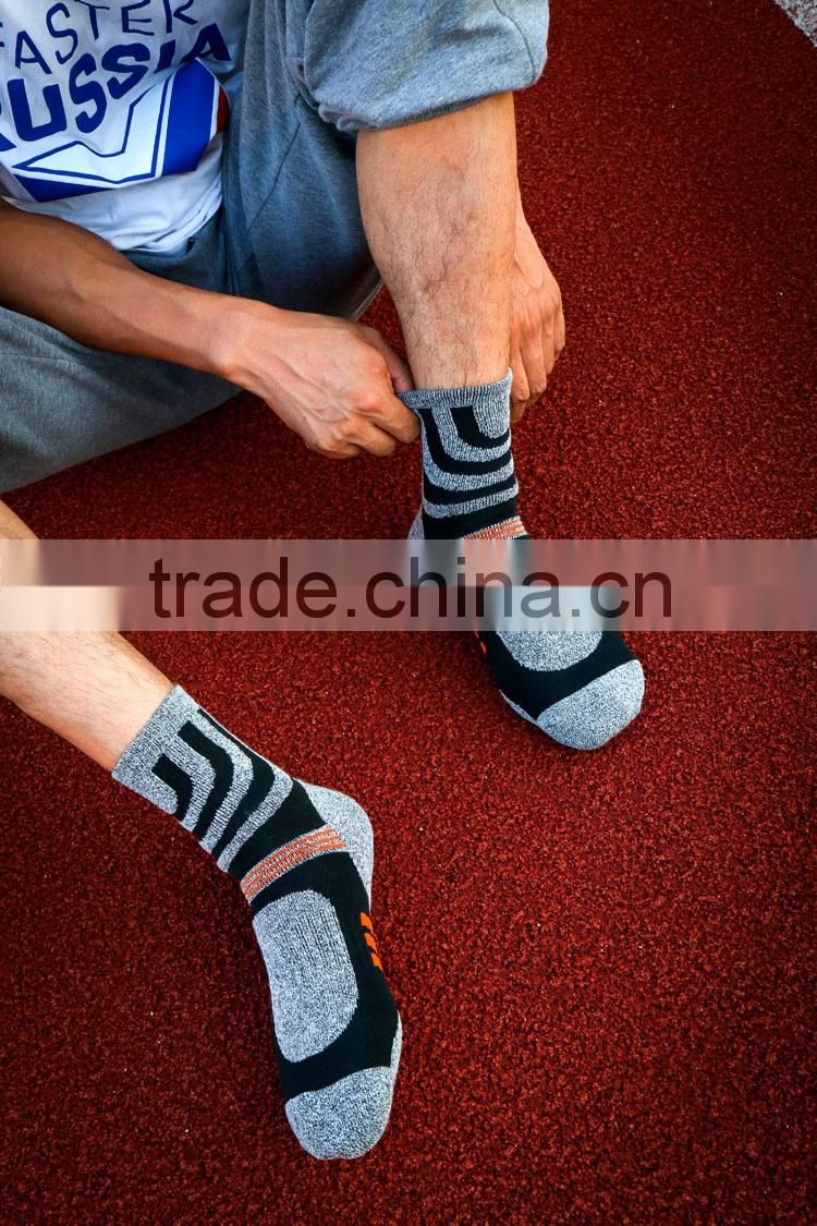2016 Wholesale Men Sport Socks