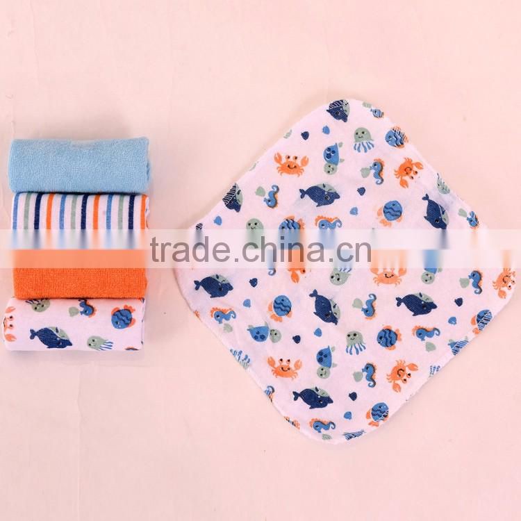 100polyester cartoon pattern super cosy baby hooded towel,animal hooded towel pattern