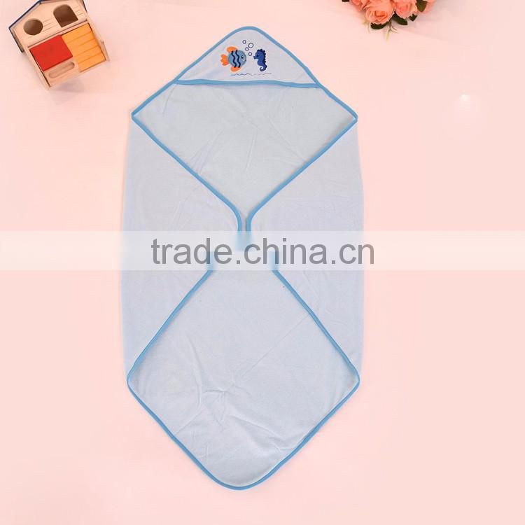 100polyester cartoon pattern super cosy baby hooded towel,animal hooded towel pattern
