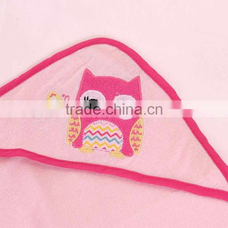 2017 Breathe freely and super soft baby wash cloth,cartoon pattern hooded towel for kids