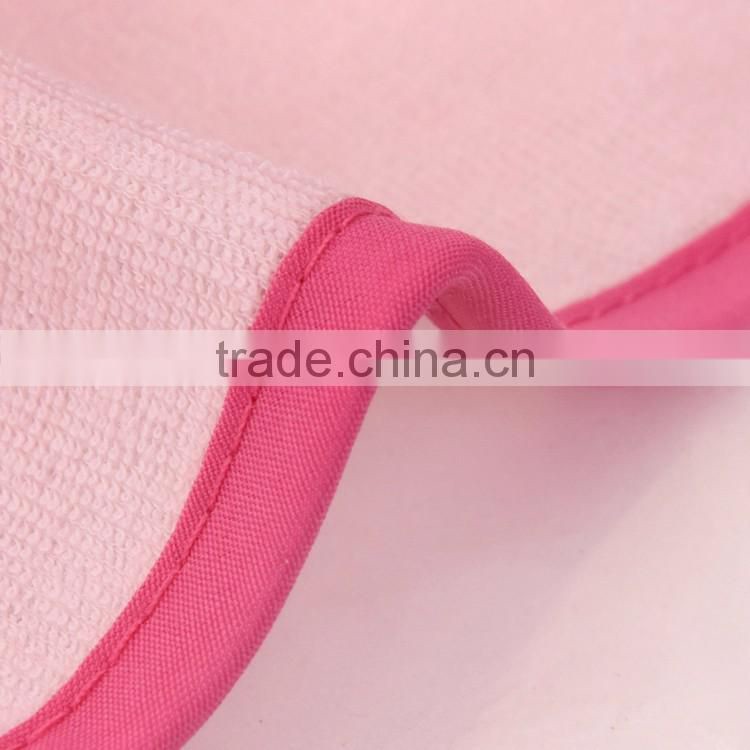 2017 Breathe freely and super soft baby wash cloth,cartoon pattern hooded towel for kids