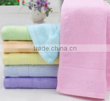 made in china mini size plain color border bamboo towel wholesale 20*20cm