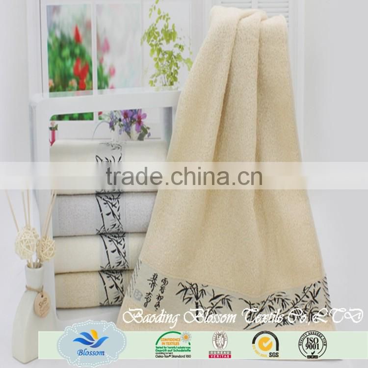 2016 hot sale printed soft touch water absorbing bamboo face towels