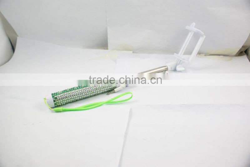 Portable High Quality Bling Selfie Stick, Customize Selfie Stick Private Label for Cell Phone