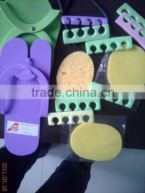DISPOSABLE SLIPPER AND TOE SEPERATORS AND SPONGcellulose sponges for facial use Cosmetic Sponge PVA Facial Cleaning foam made-up
