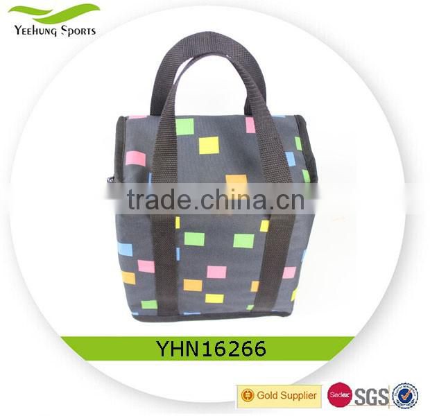 Large capacity disposable cooler bag outdoor picnic thermal bag lunch bag